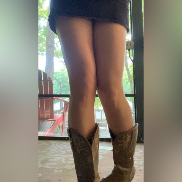 Other - Sheer Impressions Tan Pantyhose